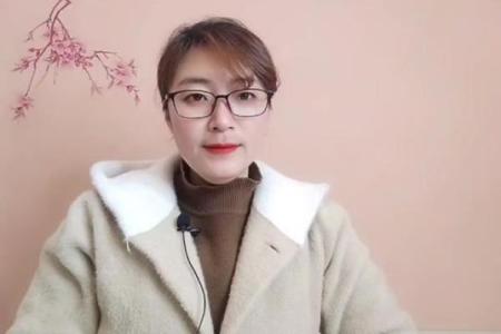 路旁土命女性的职业选择与发展方向研究