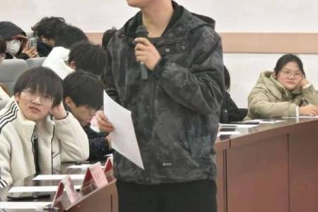 克隆羊命不长：科学与伦理的交锋，带来的深刻思考与争议