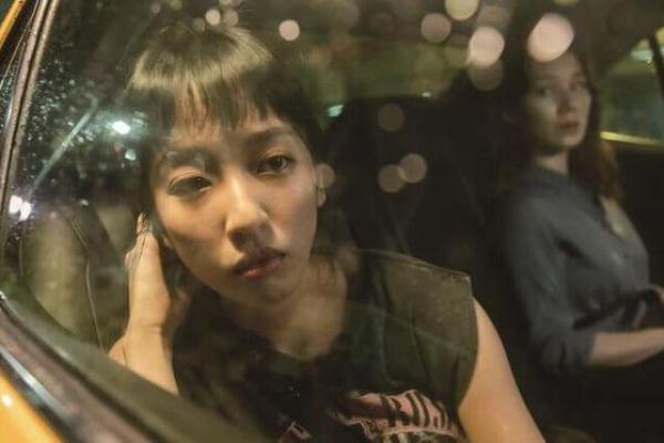 《九命猫》电影中的神秘猫咪：探索其独特魅力与象征意义
