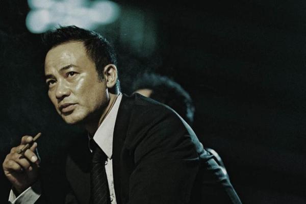 揭秘女命七杀：前世的宿命与今生的挑战