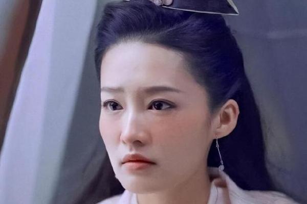 揭密女人苦瓜脸的面相与命运，解读命理的奥秘